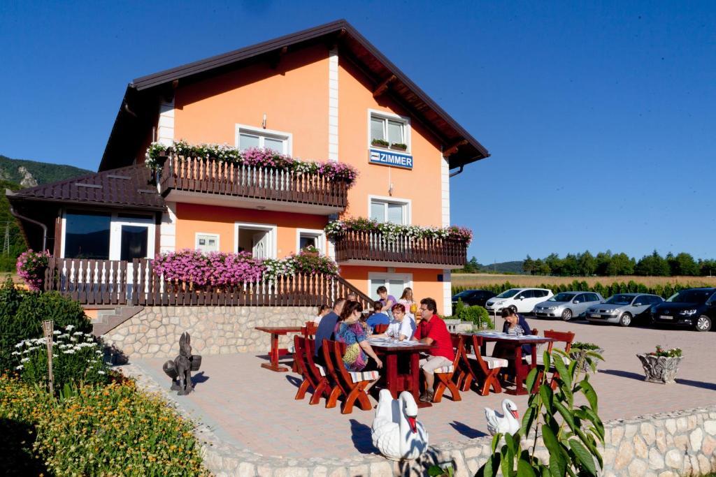Plitvice Pension Perisic Korenica Dış mekan fotoğraf