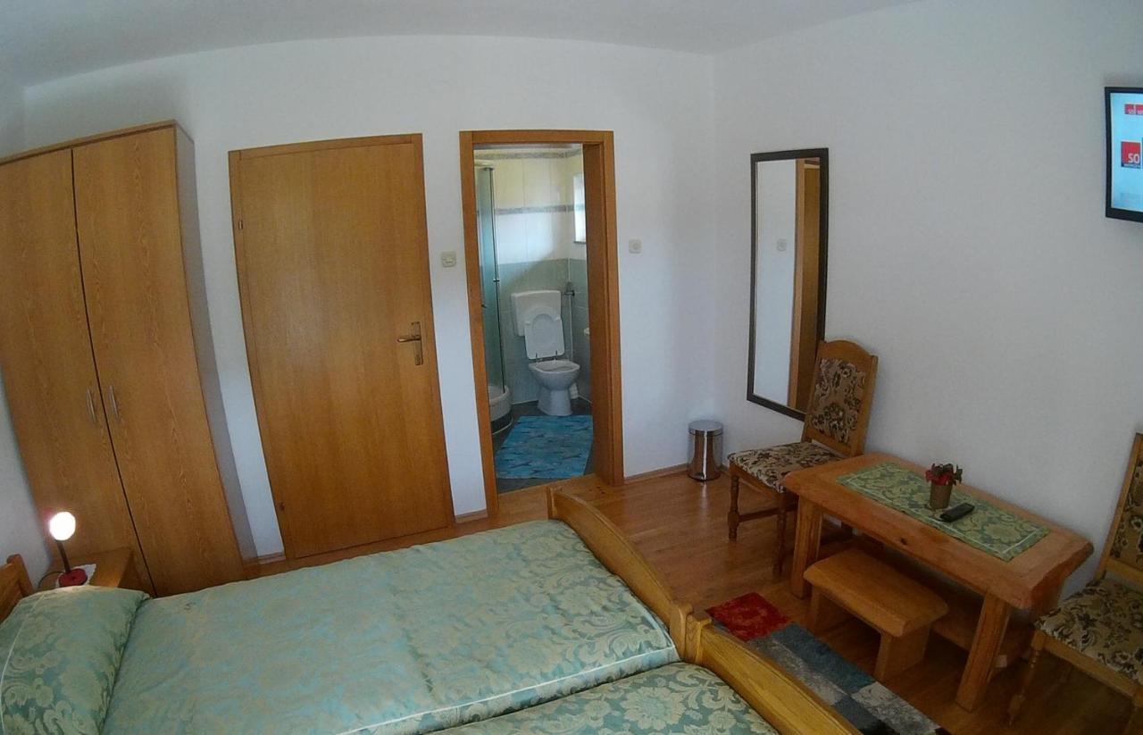 Plitvice Pension Perisic Korenica Dış mekan fotoğraf