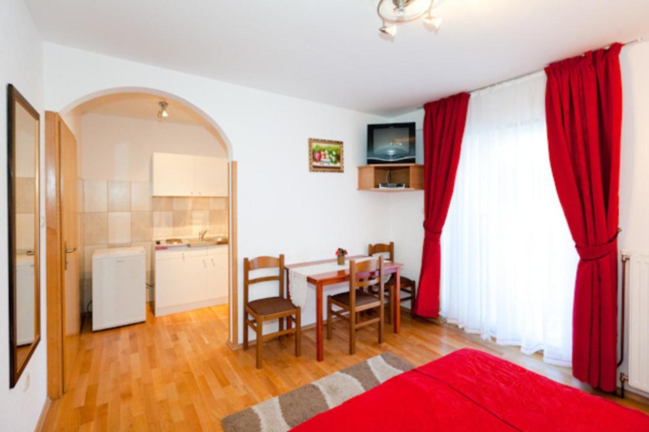 Plitvice Pension Perisic Korenica Dış mekan fotoğraf